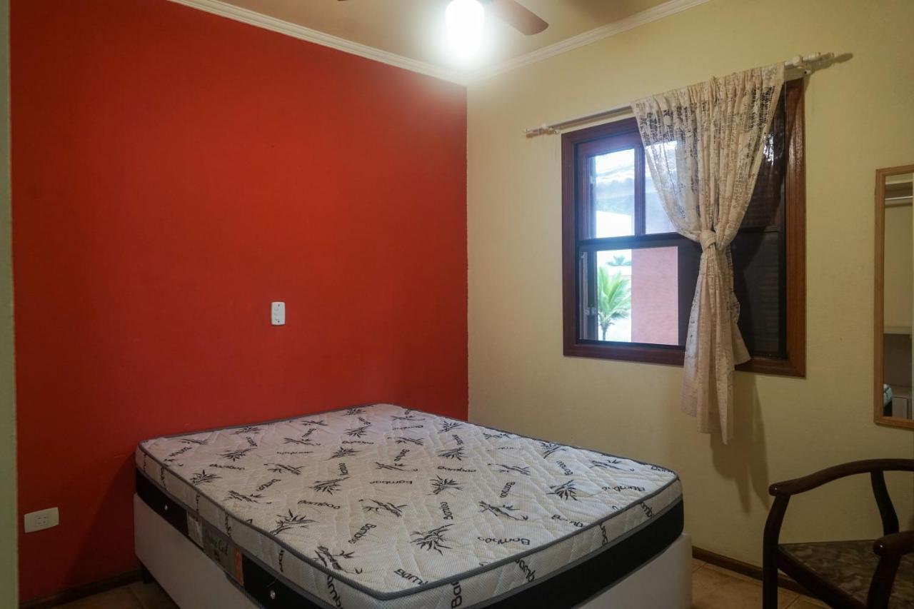 Apartamento Duplex A 100 Metros Da Praia De Boraceia Бертіога Екстер'єр фото